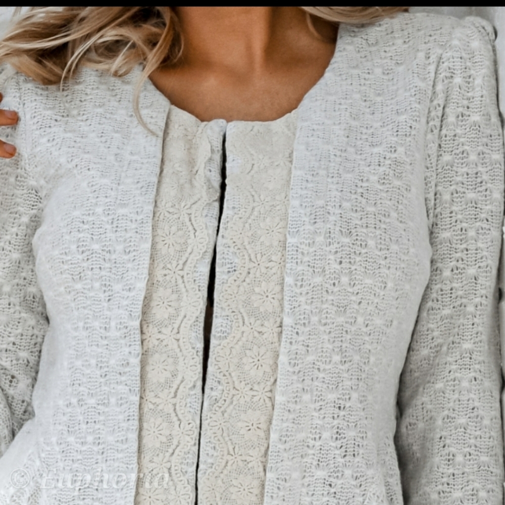 ⁸New boutique handmade knit lace front jacket - Picture 3 of 4